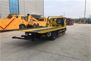 靖宇非事故拖车