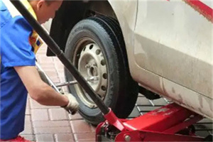 靖宇附近拖车24小时服务热线电话